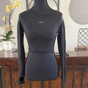 Gymshark Black Long Sleeve Crop Top